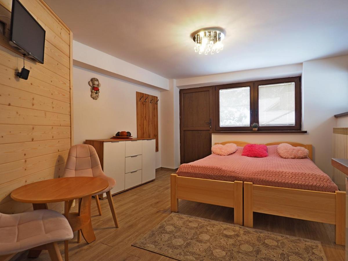 Pokoje Goscinne U Basi Zakopane Exterior foto